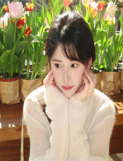 文化研究：《华丽的休假》如何展现微距拍摄的细节表现与视觉冲击 探索文化表达的多种形式